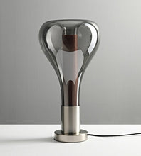 Chargement de l&#39;image dans la visionneuse de la galerie, Une lampe minimaliste super design en verre
