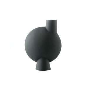 Vase contemporain en céramique noir