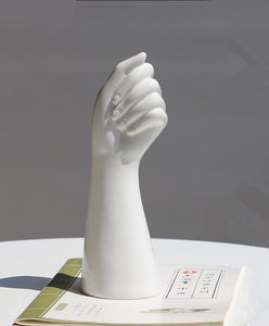 Vase en forme de main blanc