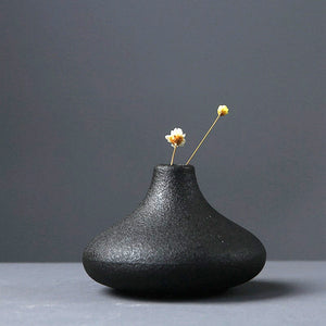 Vase céramique noir