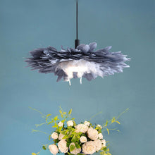 Chargement de l&#39;image dans la visionneuse de la galerie, Lampe suspension plumes d&#39;oie
