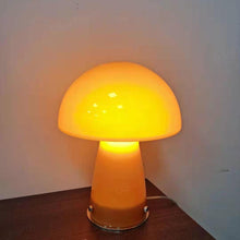 Chargement de l&#39;image dans la visionneuse de la galerie, Lampe champignon orange
