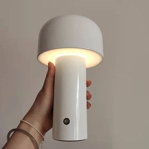Lampe champignon USB blanche allumée